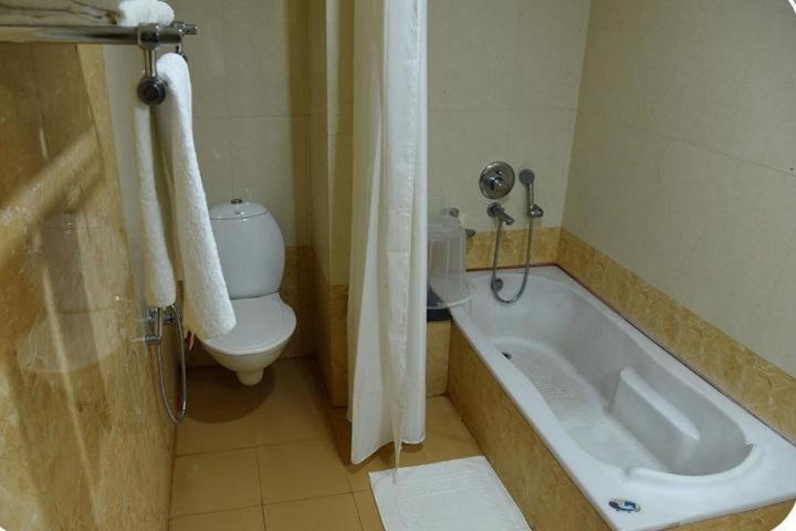 Hotel Sky Park Mattanur ภายนอก รูปภาพ
